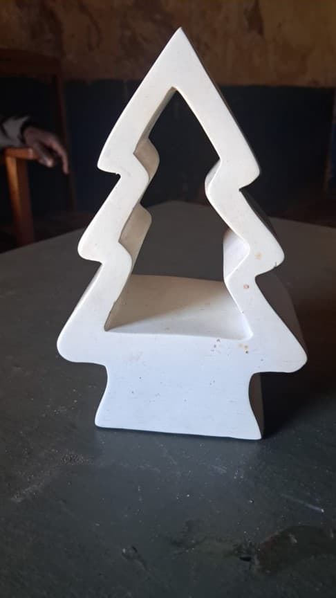 CHRISTMAS TREE CANDLE HOLDER