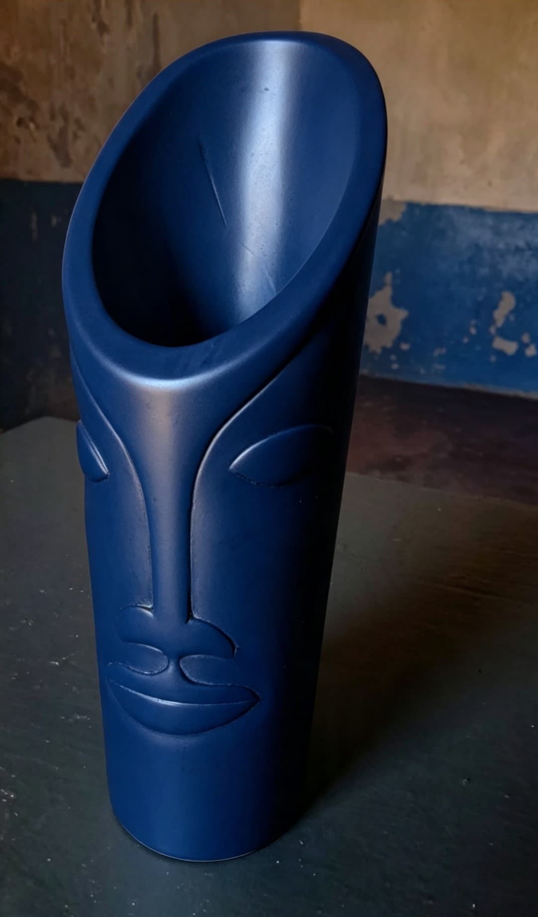 MASK  FLOWER VASE